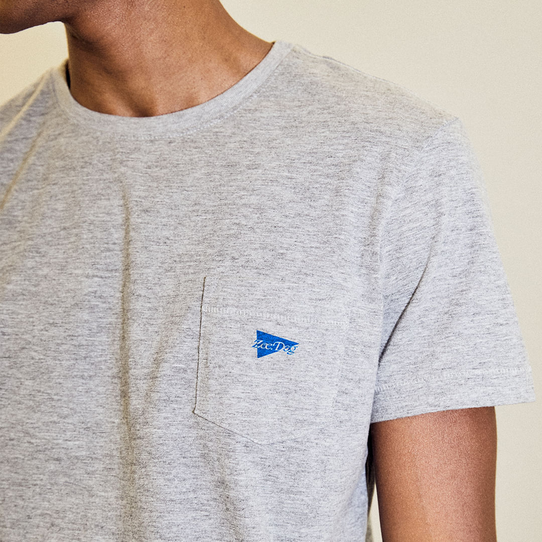 T-Shirt Wind Logo Cinza | Zee.Dog Human