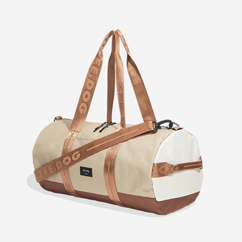 duffle-bag-forest-hover
